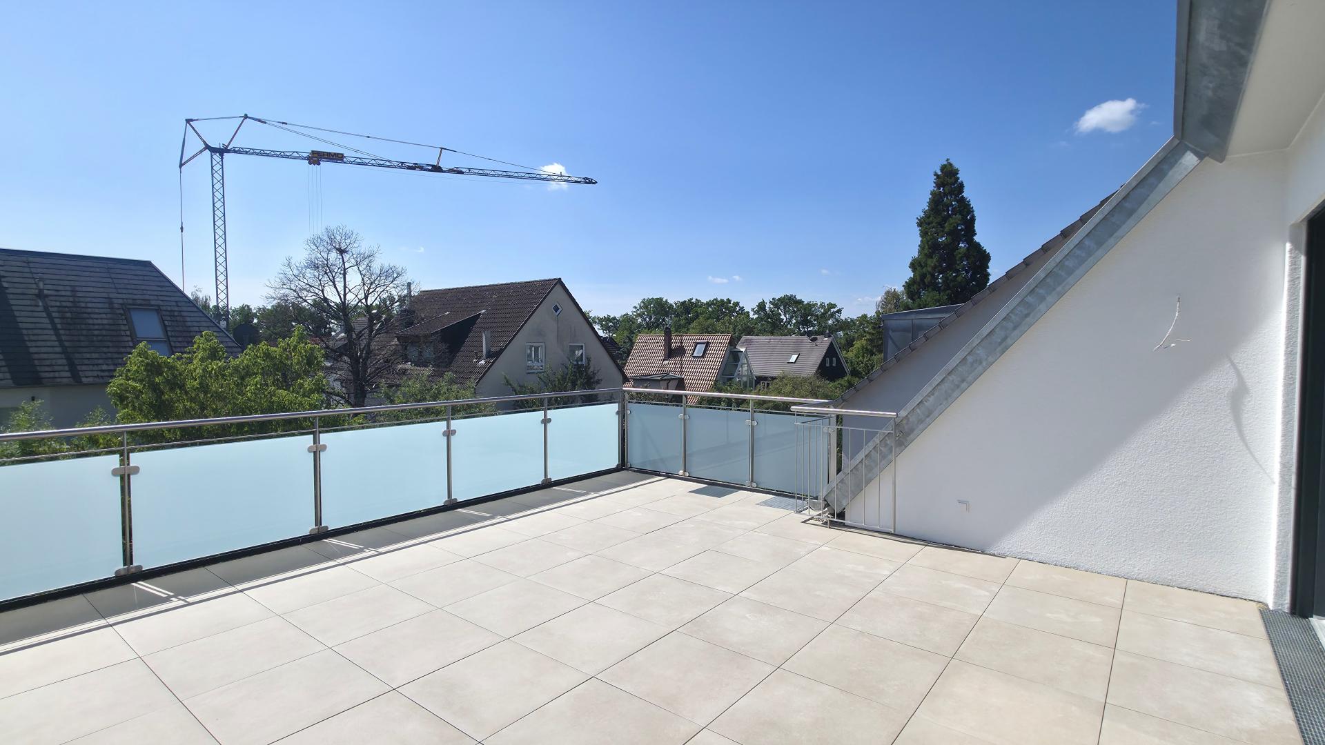Dachterrasse Gartenseite Bild 2 (Whg 5)